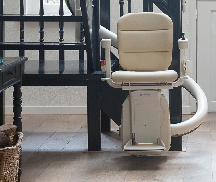 The Handicurve Freecurve Stairlift Elegance Seat is available for purchase and/or rent at Hudson Surgical in Ossining, New York. 